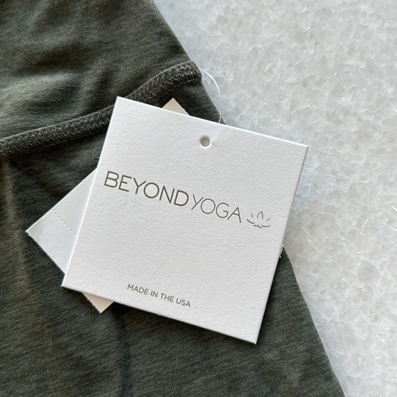 NWT Beyond Yoga SPACEDYE High waisted leggings pant SIZE SMALL IN HUNTER GREEN. - Picture 3 of 8